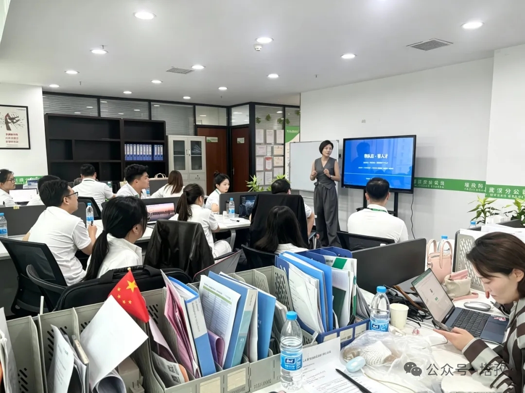 扬州分公司经理吴焕焕.jpg