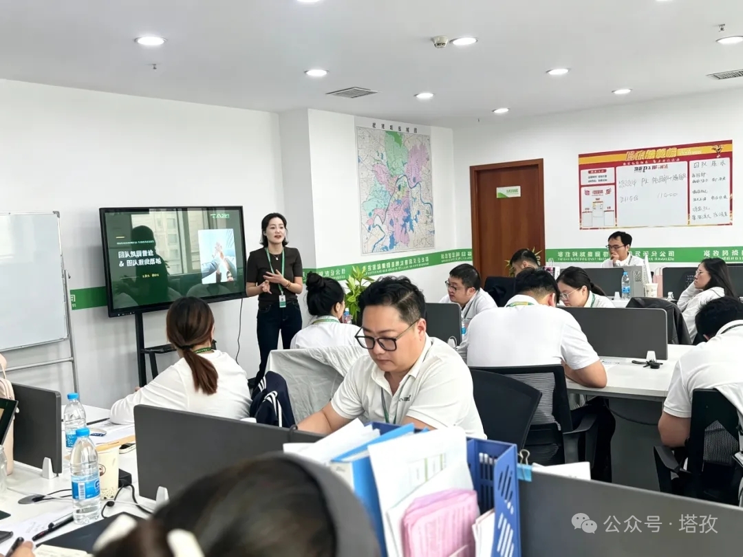 蚌埠公司经理邹白云.jpg